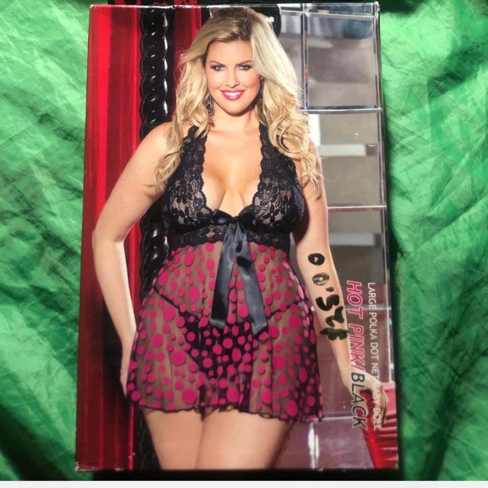 Shirley of Hollywood large polka dot net baby doll hot pink/ black style 96377Q